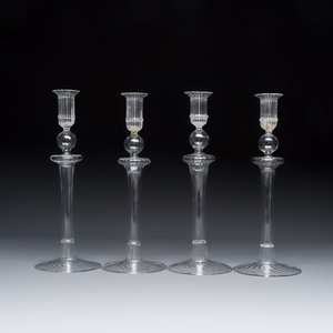 Four ribbled glass candlesticks — foto 2