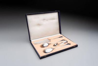 A set of four silver serving pieces, 800/000, Wolfers Frères, Brussels, 20th C.