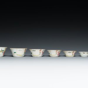 A set of seven Chinese famille rose nesting bowls with narrative design, Daoguang — foto 3