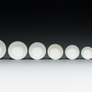A set of seven Chinese famille rose nesting bowls with narrative design, Daoguang — foto 6