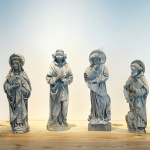 A set of six 50 cm plaster casts of religious figures, 19/20th C., Bruges — photo 1