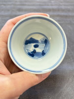 A set of six Chinese blue and white cups and saucers, Qing Yu Tang 青玉堂 and Lin Yu Tang 琳玉堂 marks, Kangxi — foto 23