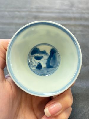 A set of six Chinese blue and white cups and saucers, Qing Yu Tang 青玉堂 and Lin Yu Tang 琳玉堂 marks, Kangxi — foto 29