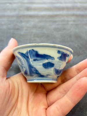 A set of six Chinese blue and white cups and saucers, Qing Yu Tang 青玉堂 and Lin Yu Tang 琳玉堂 marks, Kangxi — foto 34