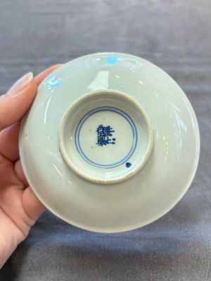 A set of six Chinese blue and white cups and saucers, Qing Yu Tang 青玉堂 and Lin Yu Tang 琳玉堂 marks, Kangxi — foto 8