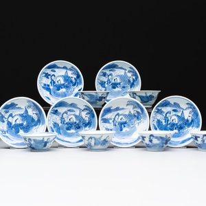 A set of six Chinese blue and white cups and saucers, Qing Yu Tang 青玉堂 and Lin Yu Tang 琳玉堂 marks, Kangxi — foto 1