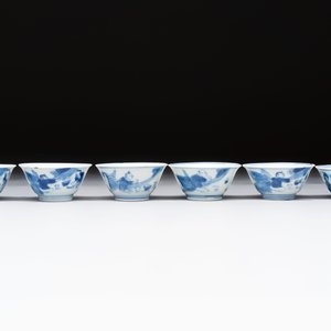 A set of six Chinese blue and white cups and saucers, Qing Yu Tang 青玉堂 and Lin Yu Tang 琳玉堂 marks, Kangxi — foto 7