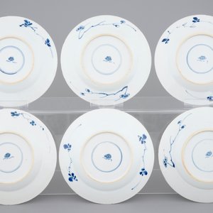 A set of six Chinese blue and white plates with bird and flowers, Kangxi, ca. 1700 — 照片 2