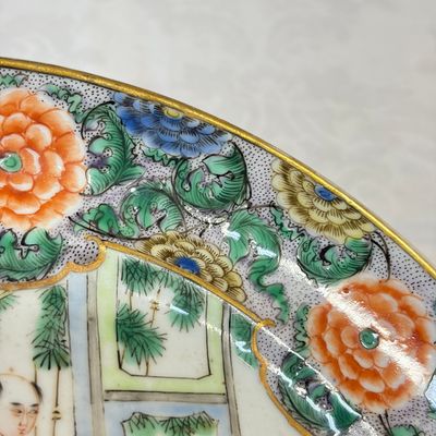 A set of six Chinese Canton famille verte plates with narrative design — photo 3
