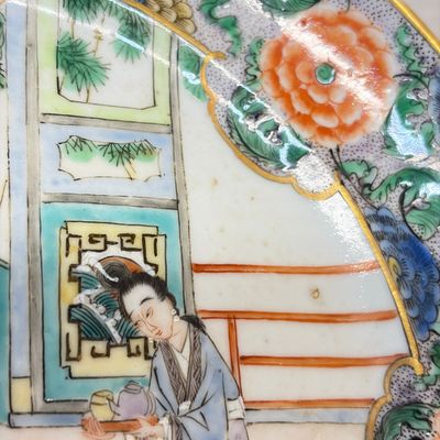 A set of six Chinese Canton famille verte plates with narrative design — photo 4