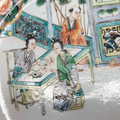 A set of six Chinese Canton famille verte plates with narrative design — photo 7