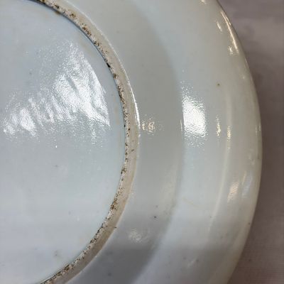A set of six Chinese Canton famille verte plates with narrative design — photo 33