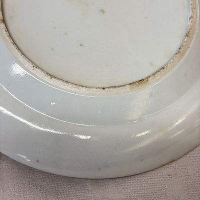 A set of six Chinese Canton famille verte plates with narrative design — photo 35