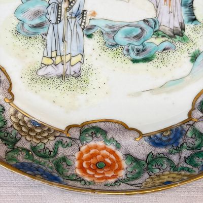 A set of six Chinese Canton famille verte plates with narrative design — photo 41