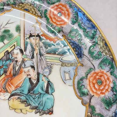 A set of six Chinese Canton famille verte plates with narrative design — photo 50