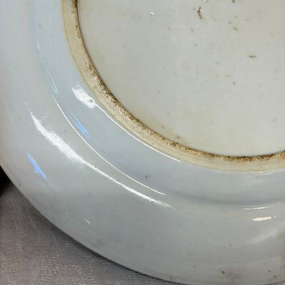 A set of six Chinese Canton famille verte plates with narrative design — photo 70