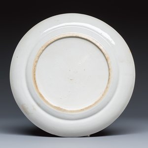 A set of six Chinese Canton famille verte plates with narrative design — photo 11