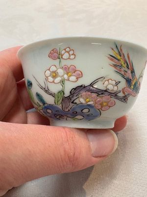 A set of six Chinese famille rose 'birds among flowering branches' cups and saucers, Yongzheng/Qianlong — photo 14