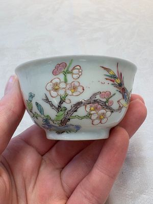 A set of six Chinese famille rose 'birds among flowering branches' cups and saucers, Yongzheng/Qianlong — photo 20