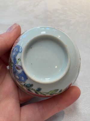 A set of six Chinese famille rose 'birds among flowering branches' cups and saucers, Yongzheng/Qianlong — photo 30