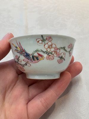 A set of six Chinese famille rose 'birds among flowering branches' cups and saucers, Yongzheng/Qianlong — photo 9