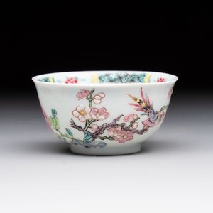 A set of six Chinese famille rose 'birds among flowering branches' cups and saucers, Yongzheng/Qianlong — photo 7