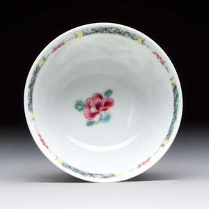 A set of six Chinese famille rose 'birds among flowering branches' cups and saucers, Yongzheng/Qianlong — photo 10