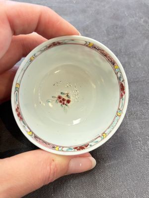A set of six Chinese famille rose 'peacock' cups and saucers, Yongzheng — photo 17