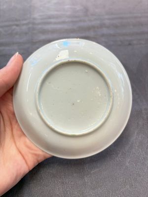 A set of six Chinese famille rose 'peacock' cups and saucers, Yongzheng — photo 2