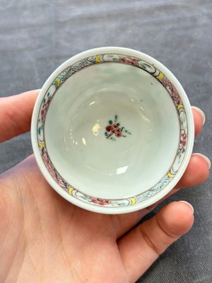 A set of six Chinese famille rose 'peacock' cups and saucers, Yongzheng — photo 29
