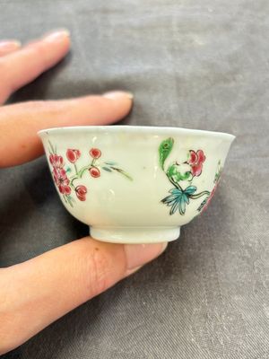 A set of six Chinese famille rose 'peacock' cups and saucers, Yongzheng — photo 40