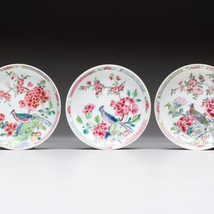 A set of six Chinese famille rose 'peacock' cups and saucers, Yongzheng — photo 4