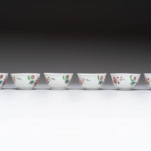 A set of six Chinese famille rose 'peacock' cups and saucers, Yongzheng — photo 9