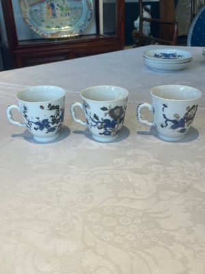 A set of six Chinese Imari-style cups and saucers from the Nanking cargo, Qianlong — photo 36