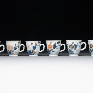 A set of six Chinese Imari-style cups and saucers from the Nanking cargo, Qianlong — photo 3