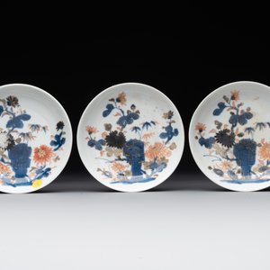 A set of six Chinese Imari-style cups and saucers from the Nanking cargo, Qianlong — photo 10