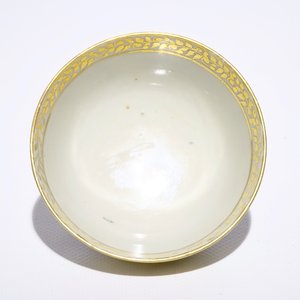 A set of six Chinese Portuguese market cups and saucers from the "Duke of Palmela" service, early 19th C. — photo 8