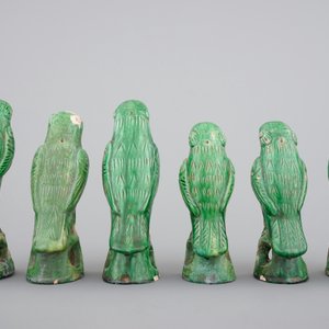 A set of six Chinese sancai pottery figures of parrots, late Qing Dynasty — photo 3