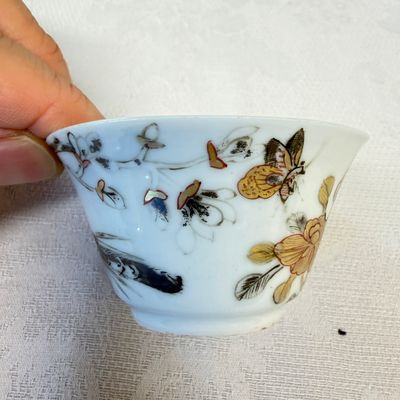 A set of six Chinese silver and gilt-decorated 'Pheasants Among Flowering Branches' tea bowls and saucers — photo 21