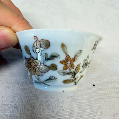 A set of six Chinese silver and gilt-decorated 'Pheasants Among Flowering Branches' tea bowls and saucers — photo 22