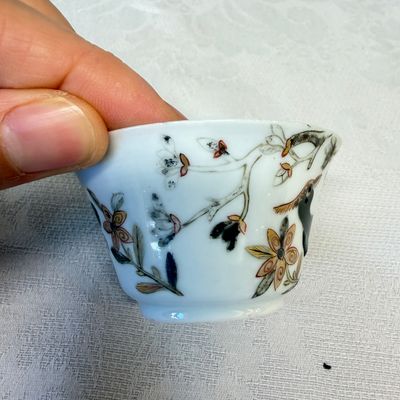 A set of six Chinese silver and gilt-decorated 'Pheasants Among Flowering Branches' tea bowls and saucers — photo 29