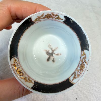 A set of six Chinese silver and gilt-decorated 'Pheasants Among Flowering Branches' tea bowls and saucers — photo 30