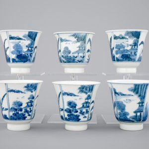 A set of six Japanese blue and white wine cups and saucers, 18/19th C. — 照片 3