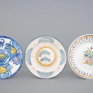 A set of six Spanish Talavera pottery plates, 19th C. — 照片 2