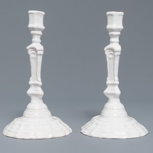 A set of six white Delftware candlesticks, France, 18th C. — 照片 11