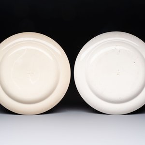 A set of ten English Arts and Crafts plates, Henry Stacy Marks for Minton, ca. 1878 — foto 3