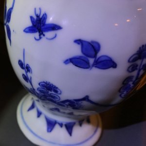 A set of three Chinese blue and white Hatcher cargo type mustard jars and covers, Transitional period — photo 11