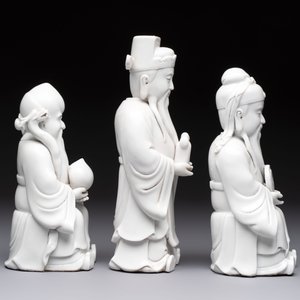 A set of three Chinese Dehua blanc de Chine 'Sanxing' figures, 20th C. — 照片 5