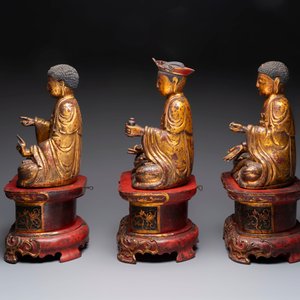 A set of three Chinese or Vietnamese gilt-lacquered wooden sculptures of Buddha, 18/19th C. — photo 2