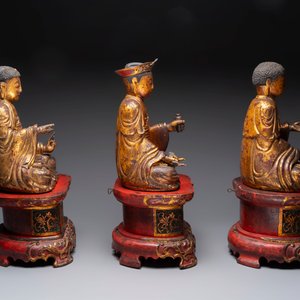 A set of three Chinese or Vietnamese gilt-lacquered wooden sculptures of Buddha, 18/19th C. — photo 4